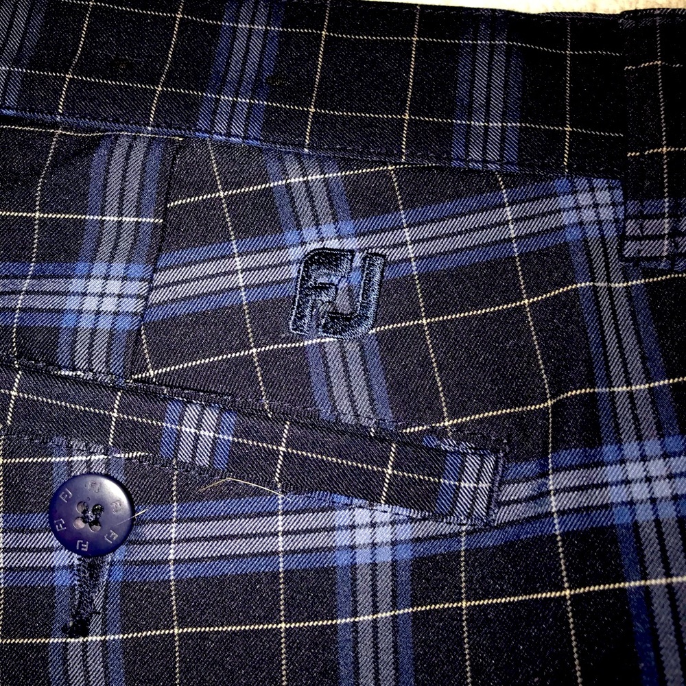 ⛳️ Golf Season FootJoy golf shorts size 38